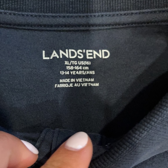 Tops - Picture 2 of 2